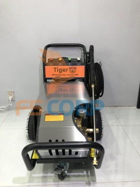 Máy phun xịt rửa xe cao áp 7.5KW Tiger UV-3600