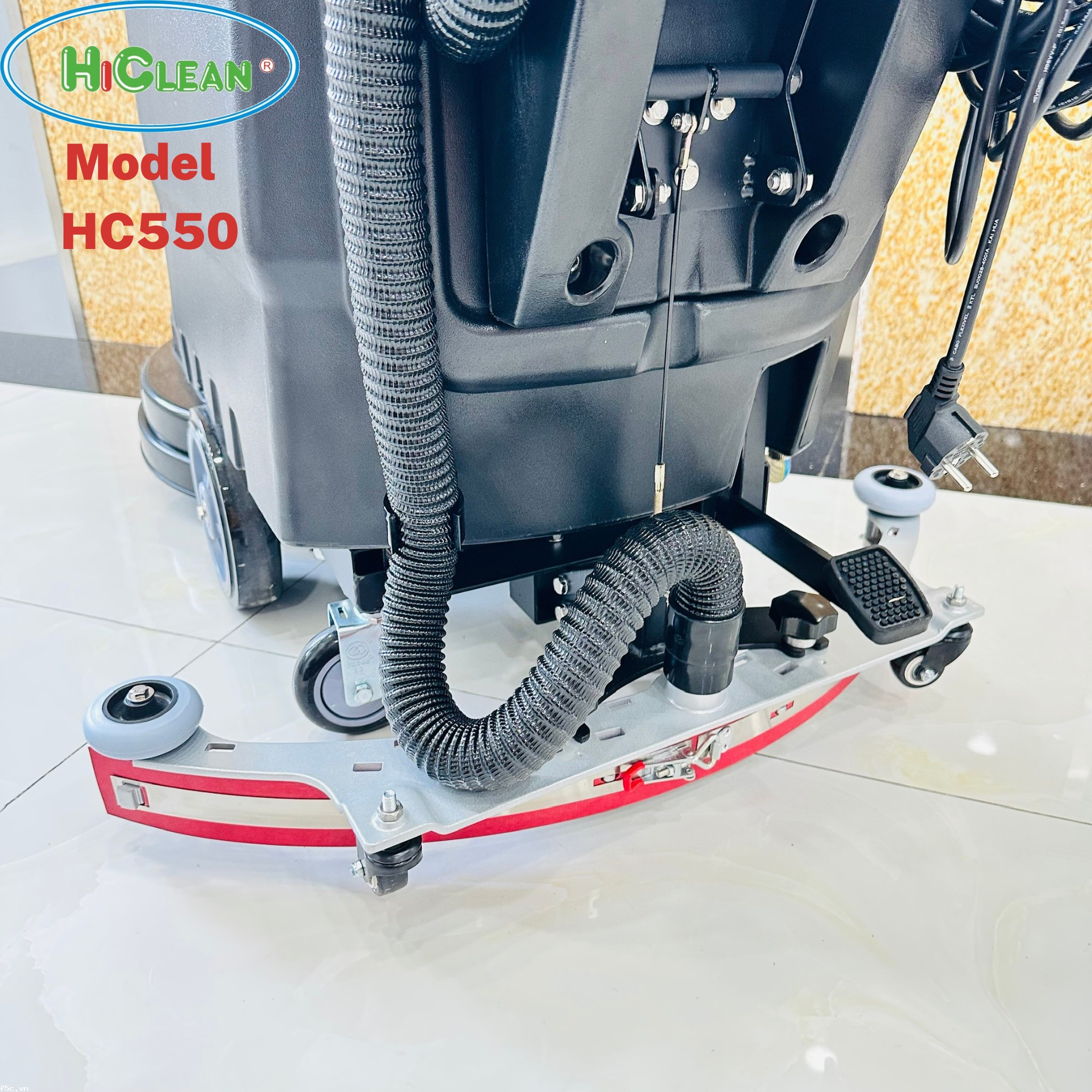 MÁY CHÀ SÀN LIÊN HỢP HICLEAN HC 550 New ( dùng điện )