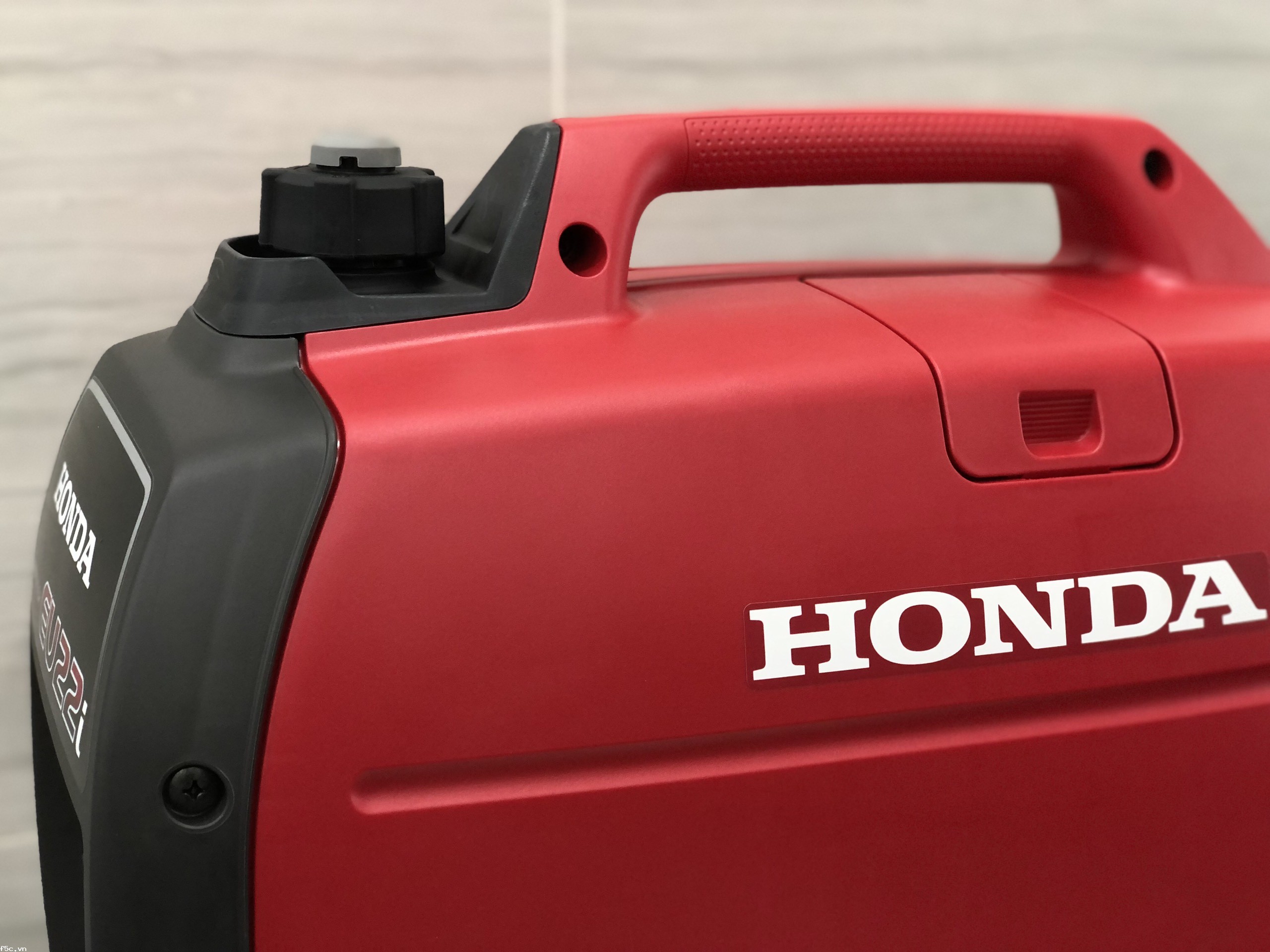 Máy Phát Điện Honda EU22i 2,2Kw Thailand