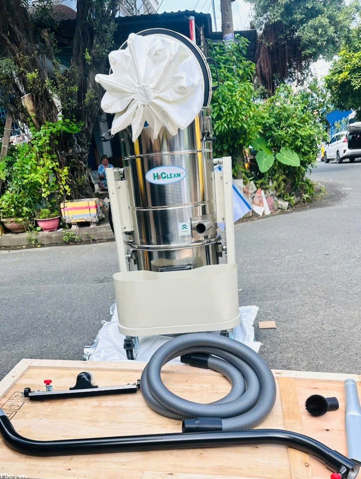Máy hút bụi công nghiệp 1 pha HiClean HC 36J