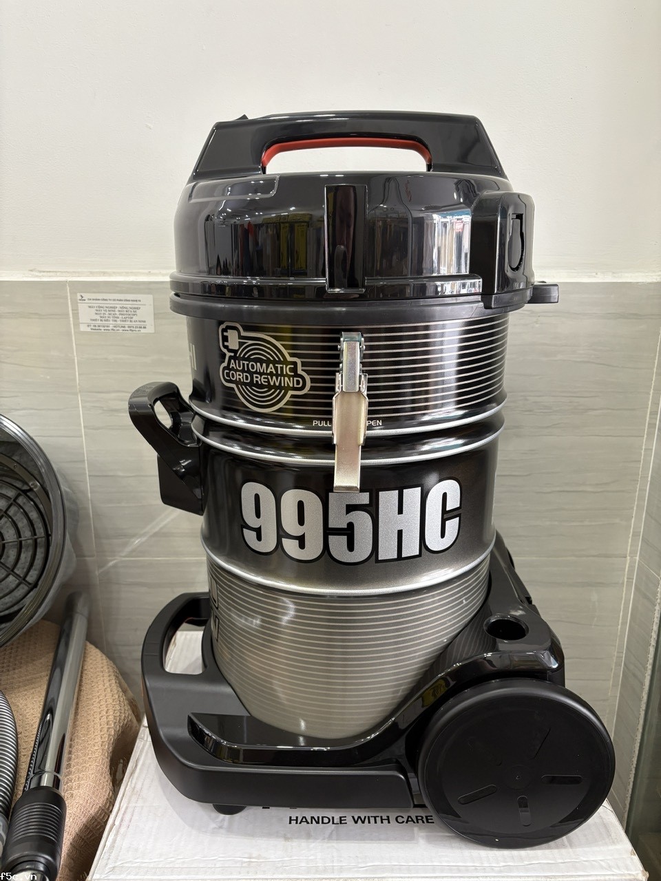 Máy Hút Bụi Công Nghiệp Hitachi CV-995HC