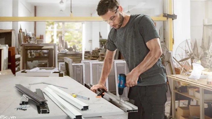 Máy khoan dùng pin Bosch GSR 120-LI GEN II (12V) | 2 Pin + Sạc + Vali