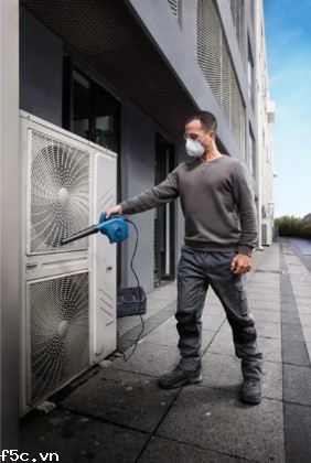 Bosch GBL 650 – Máy thổi bụi công suất 650W
