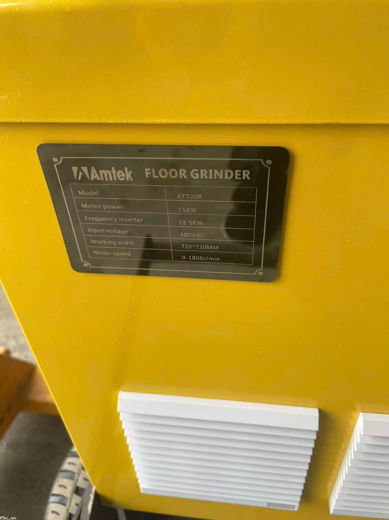 Máy chà sàn công nghiệp AT720R ( chưa kèm dây điện)