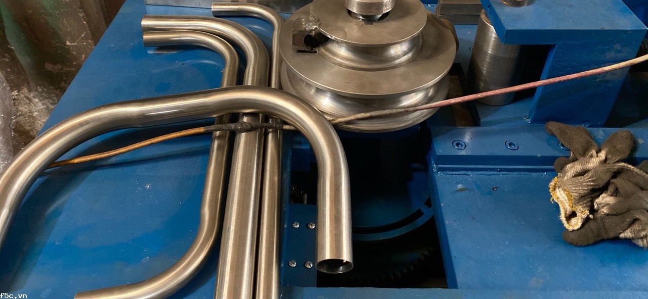 Máy uốn ống 1 trục BM1