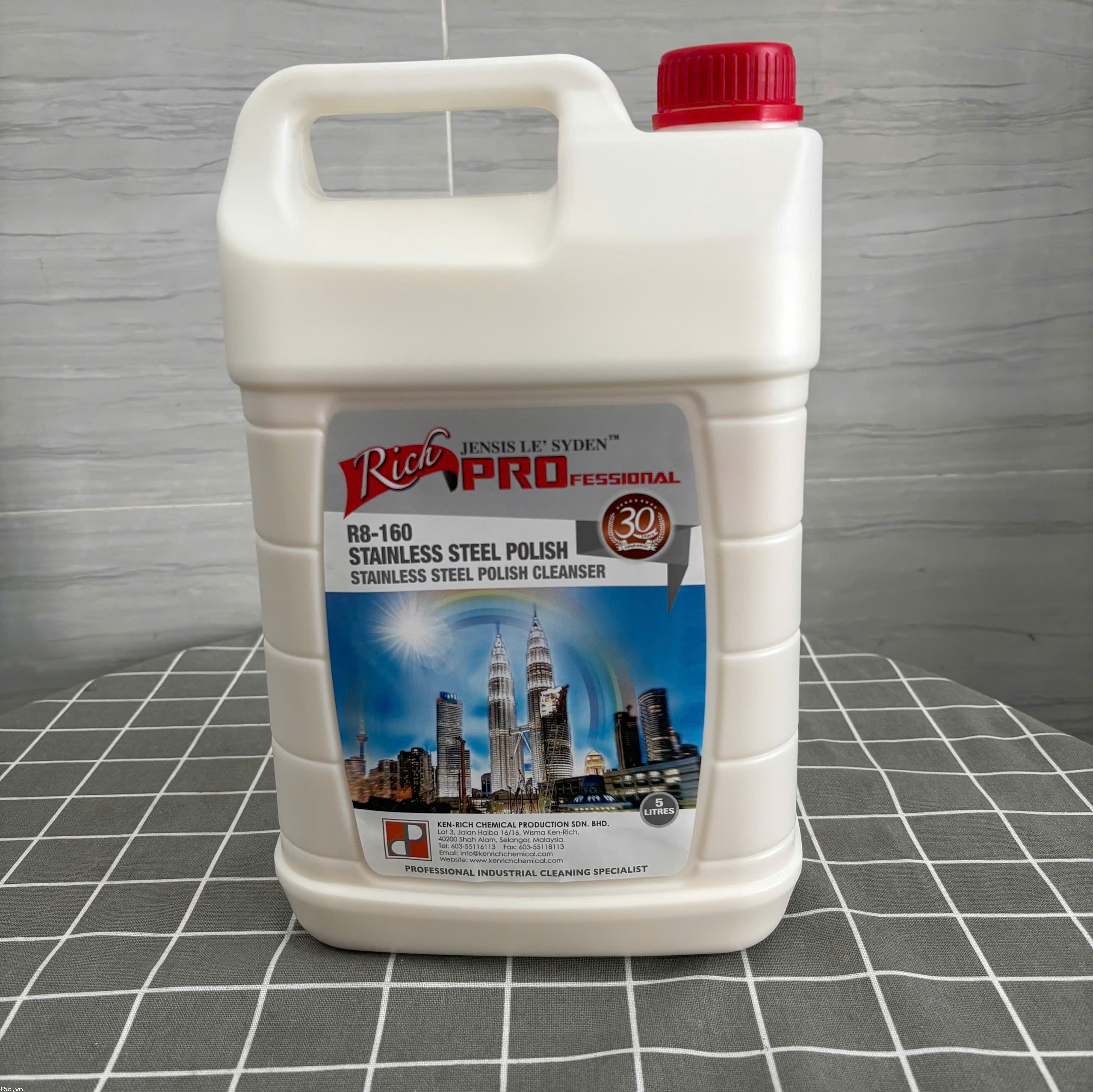 Dung dịch tẩy rỉ sét, đánh bóng và bảo dưỡng bề mặt inox, đồng, nhôm,... tạo lớp bảo dưỡng chống oxi hóa Richpro R8-160 Steel Brite