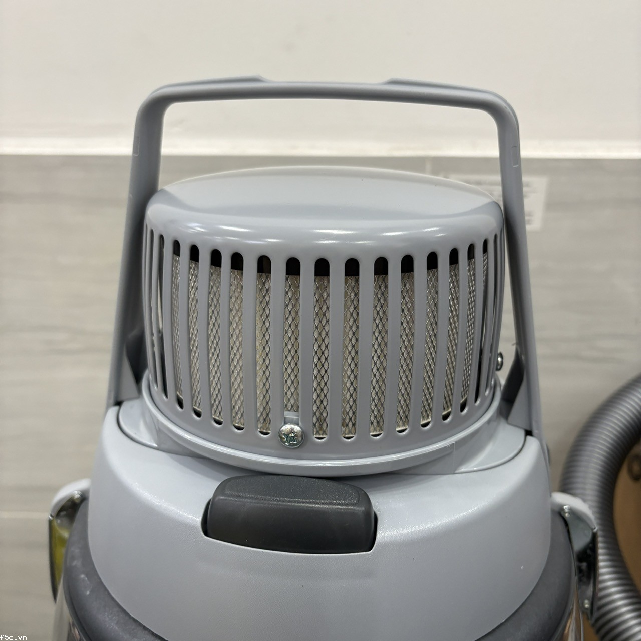 MÁY HÚT BỤI NILFISK GM80P HEPA FILTER 