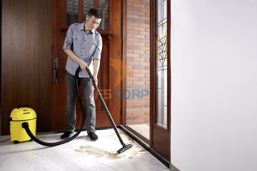 Máy hút bụi đa năng Karcher MV 1