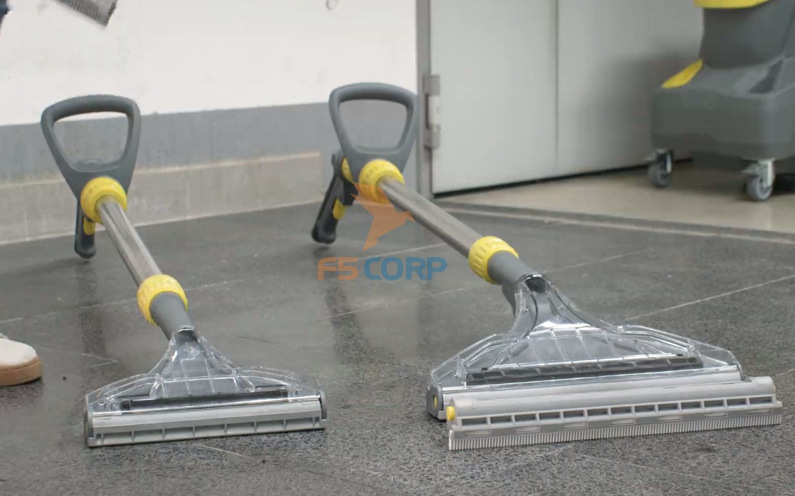 Đuôi cá giặt thảm phun hút Karcher 4.130-008