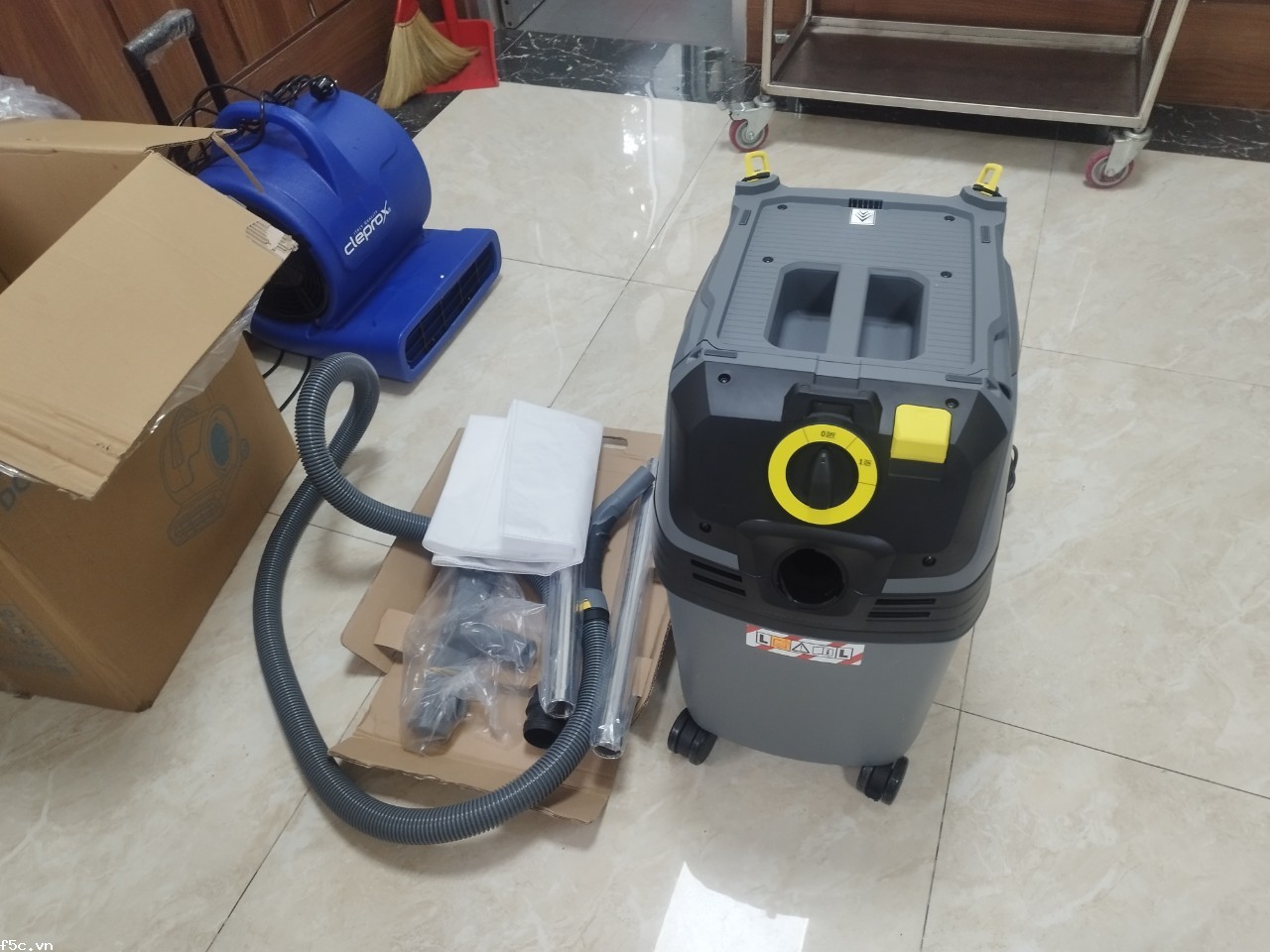 Máy hút bụi - hút nước Karcher NT 40/1 AP L *EU mã 1.148-321.0