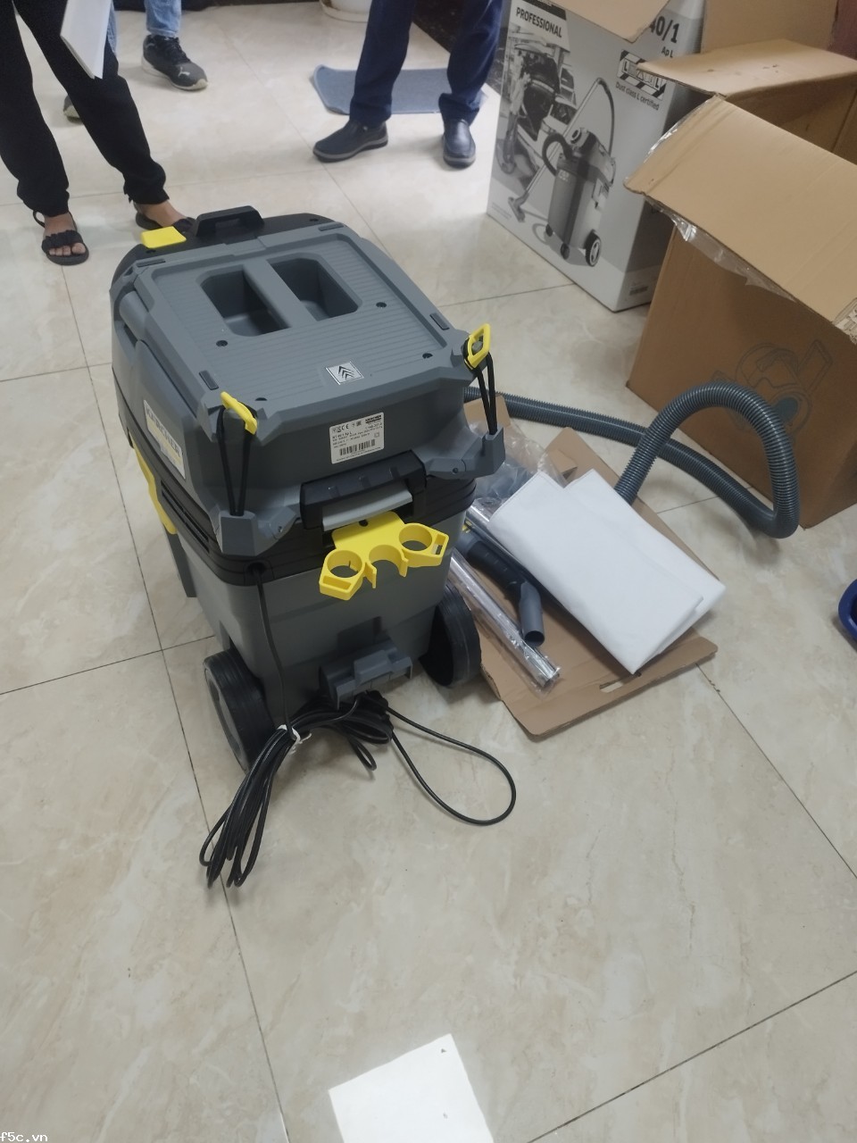 Máy hút bụi - hút nước Karcher NT 40/1 AP L *EU mã 1.148-321.0