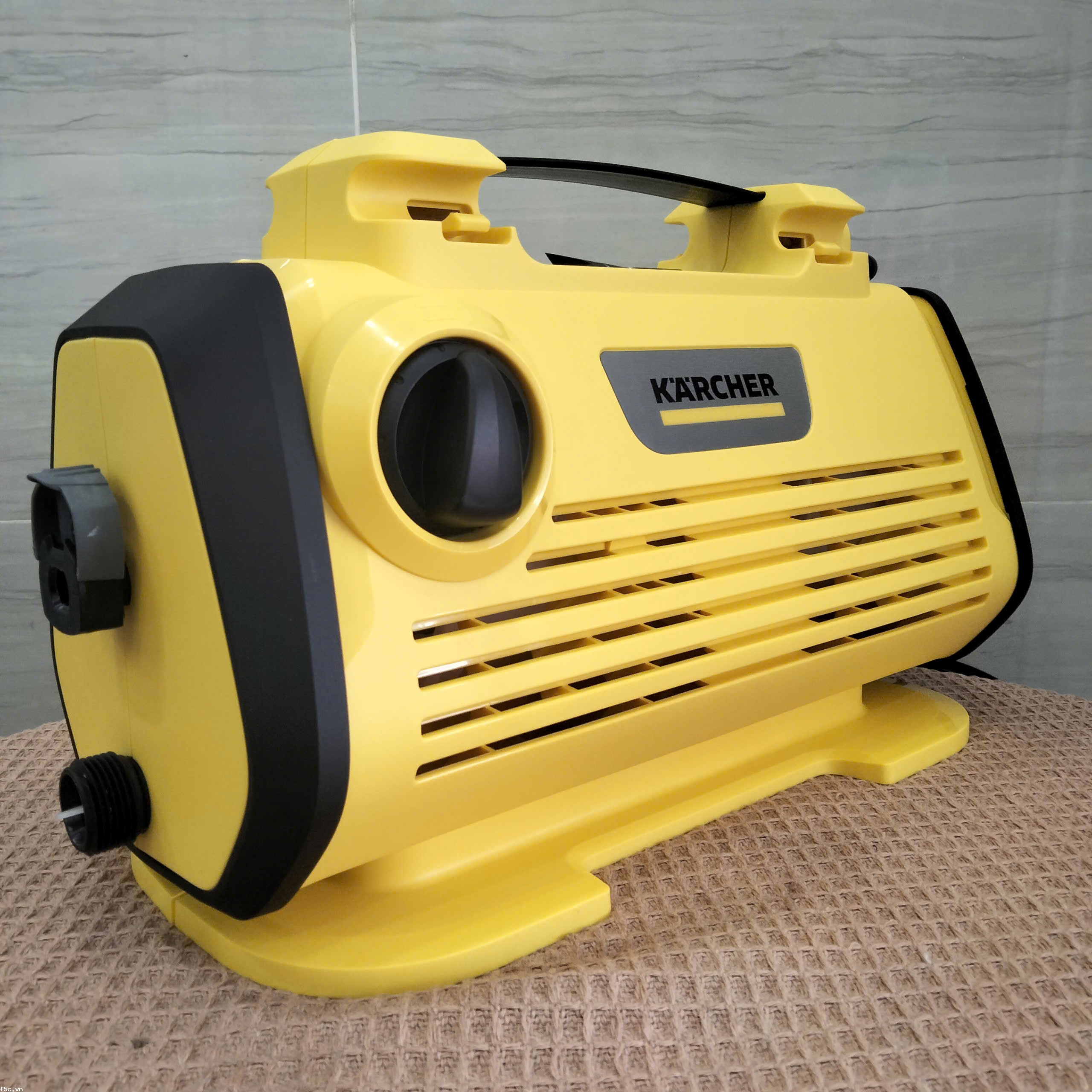 Máy phun rửa áp lực cao Karcher K3 Horizontal Plus