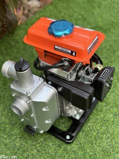 Máy bơm nước chạy xăng KABUTO KBT15L (ỐNG 38MM)