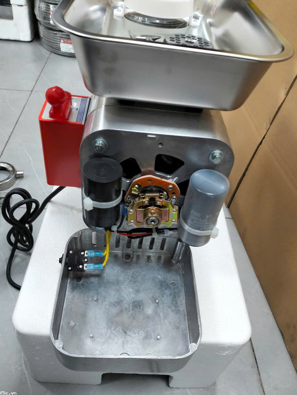 MÁY XAY THỊT LINTOP, MODEL: LMM-12-1