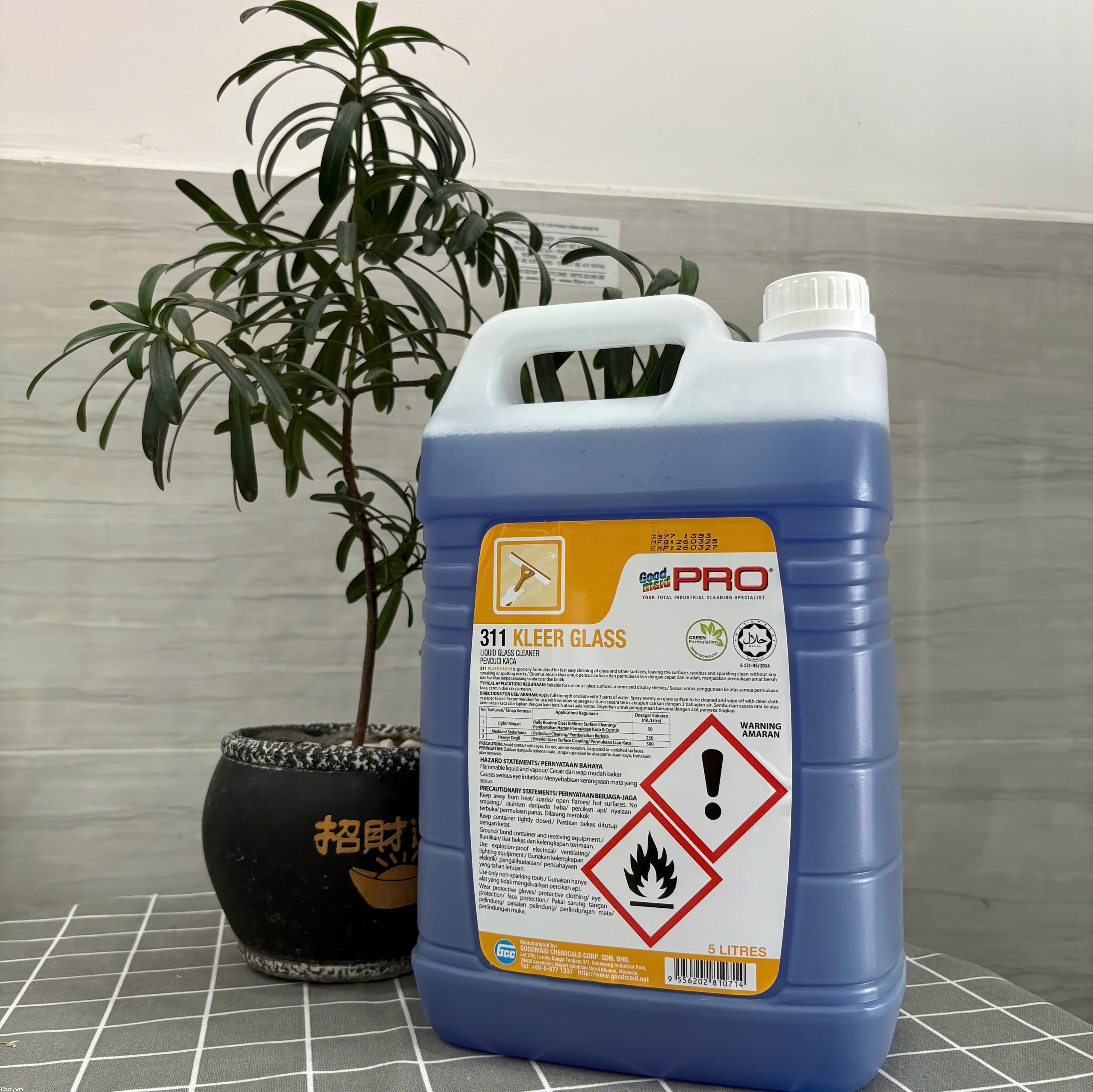 Nước lau kính Goodmaid G311-Kleer Glass Made in Malaysia can 5 L