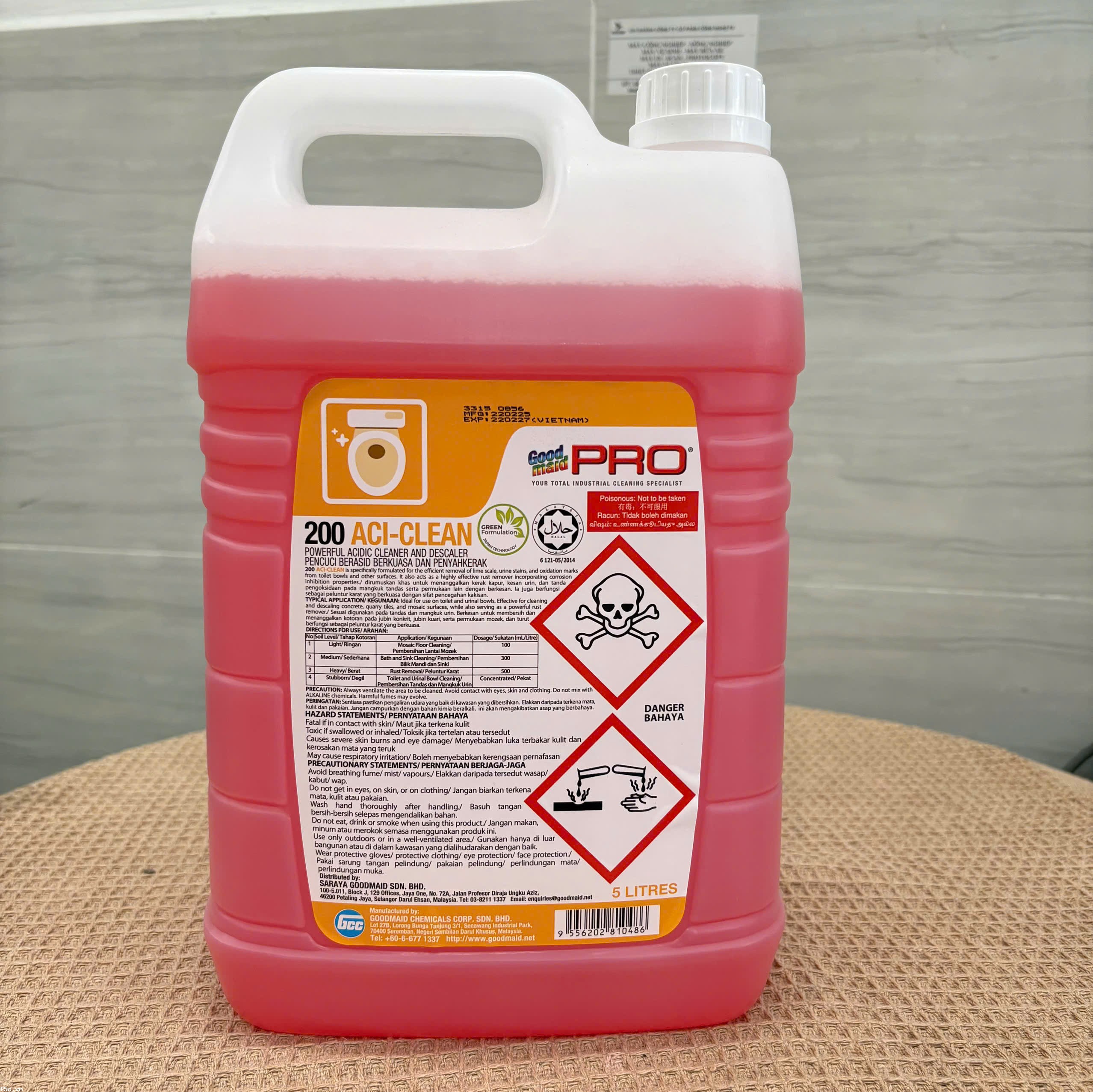 Dung dịch tẩy đa năng vết bẩn cứng đầu, vết rỉ sét (gốc acid) Goodmaid G200 - Aci clean Made in Malaysia can 5L