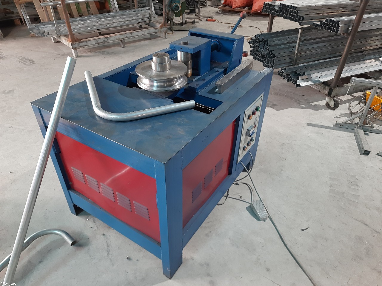 Máy uốn ống 1 trục BM2