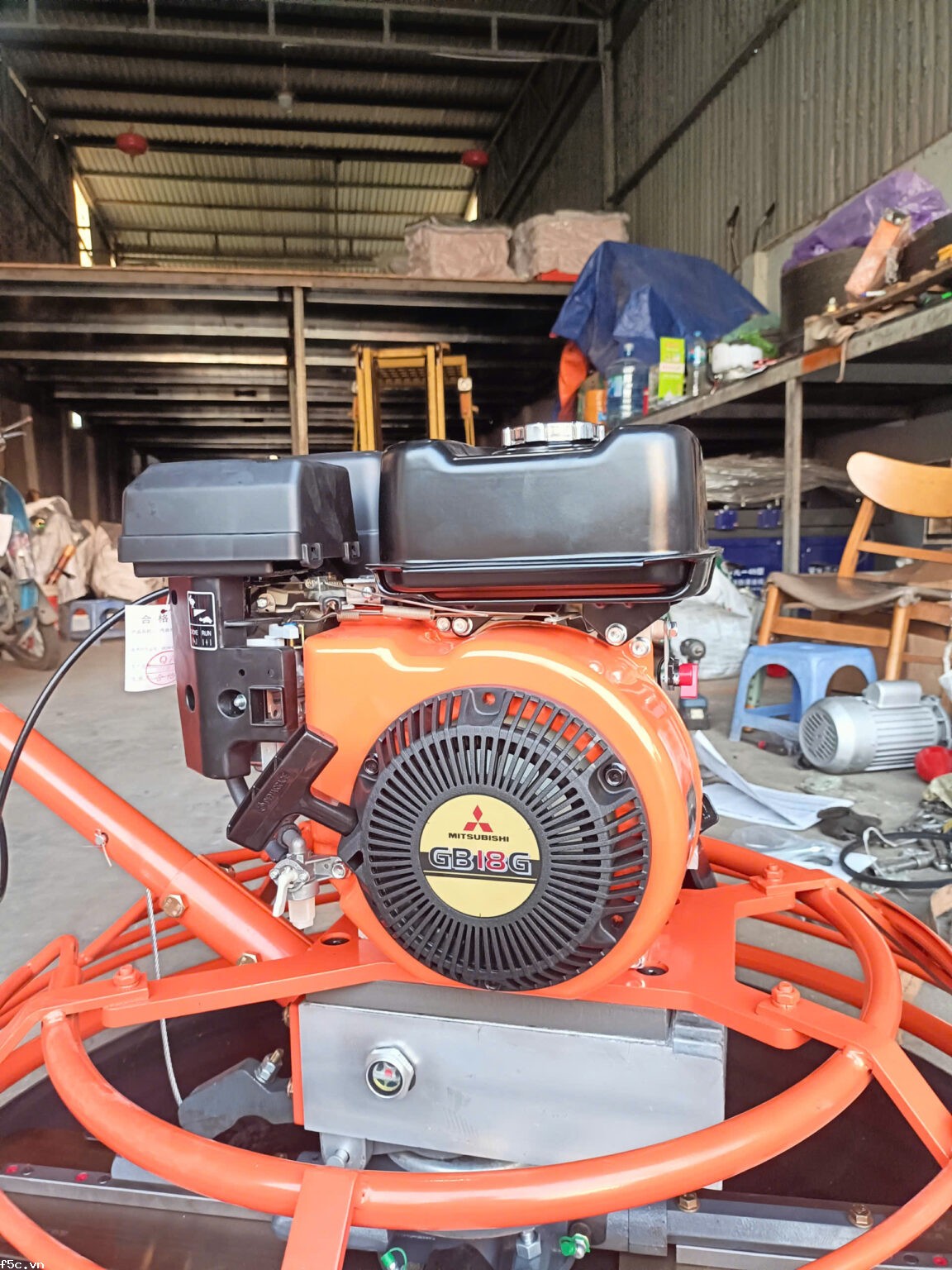 Máy Xoa Nền Bê Tông Totso – Mitsu GB18G