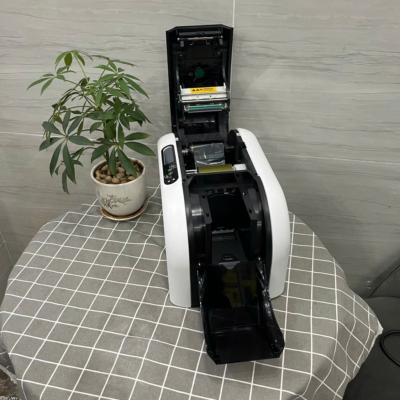 Máy in thẻ nhựa HiTi CS270E