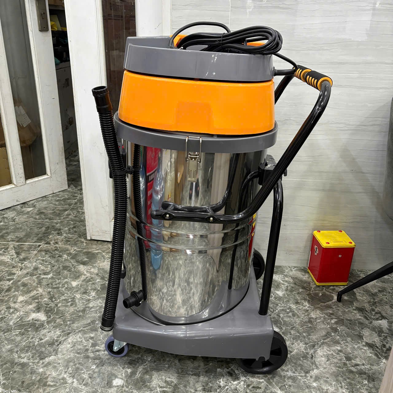 Máy hút bụi hút nước Palada PD 803J (Mới)