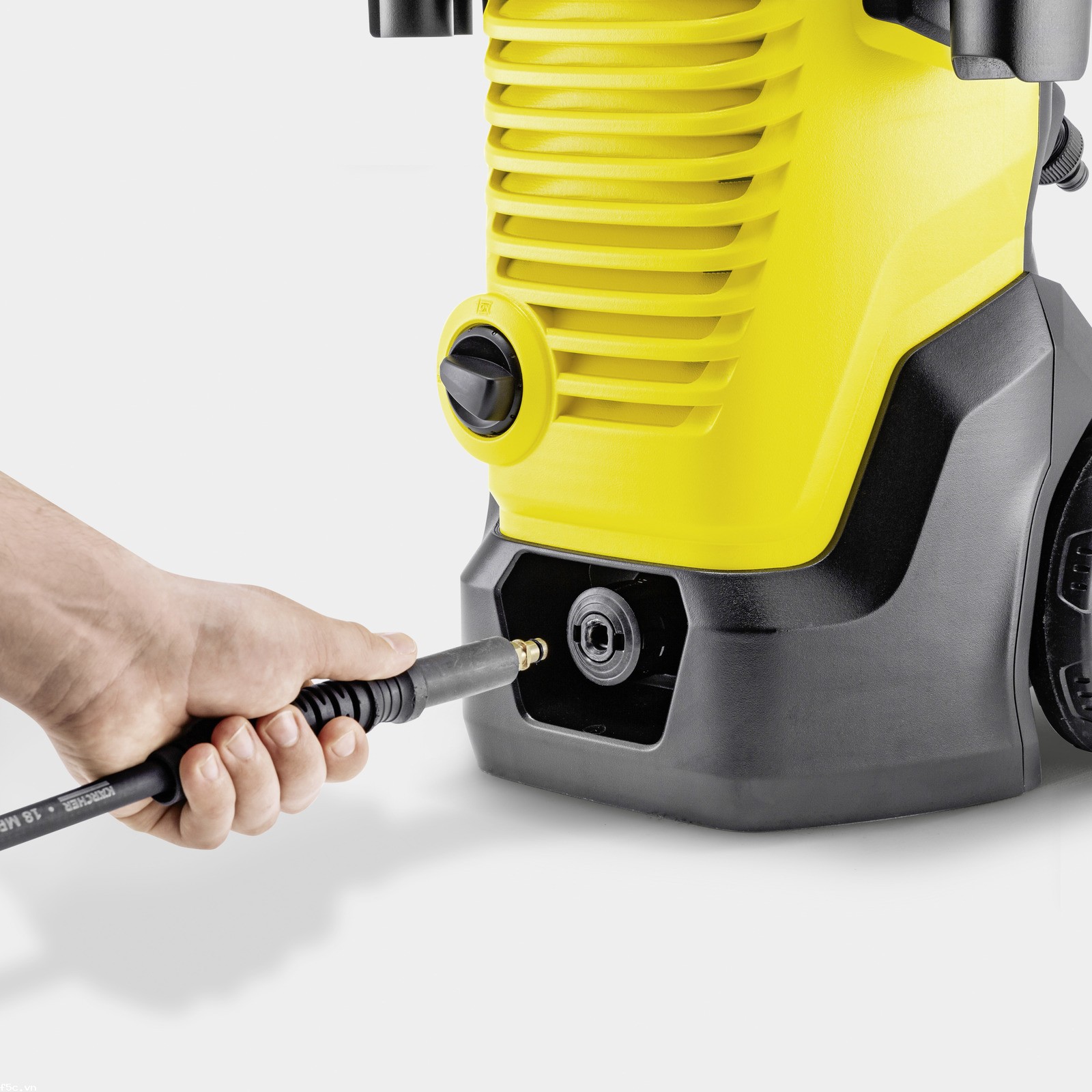 Máy phun rửa áp lực Karcher K 5 WCM 