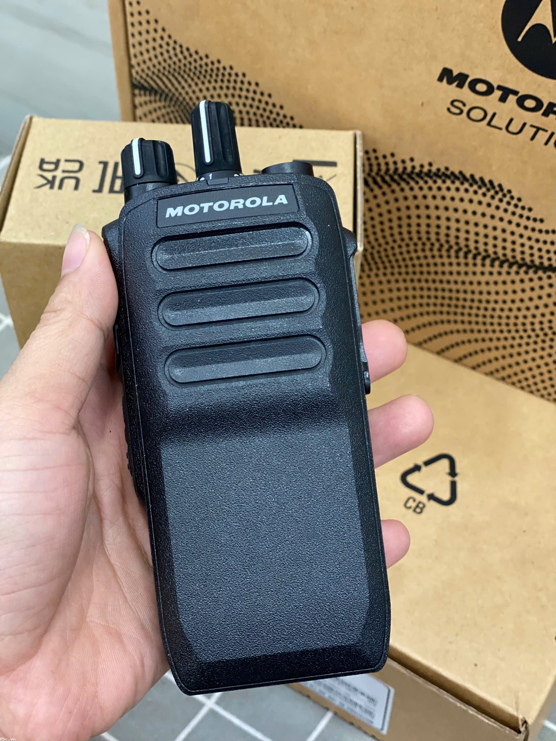 Bộ Đàm Kỹ Thuật Số Motorola R5-NKP TIA