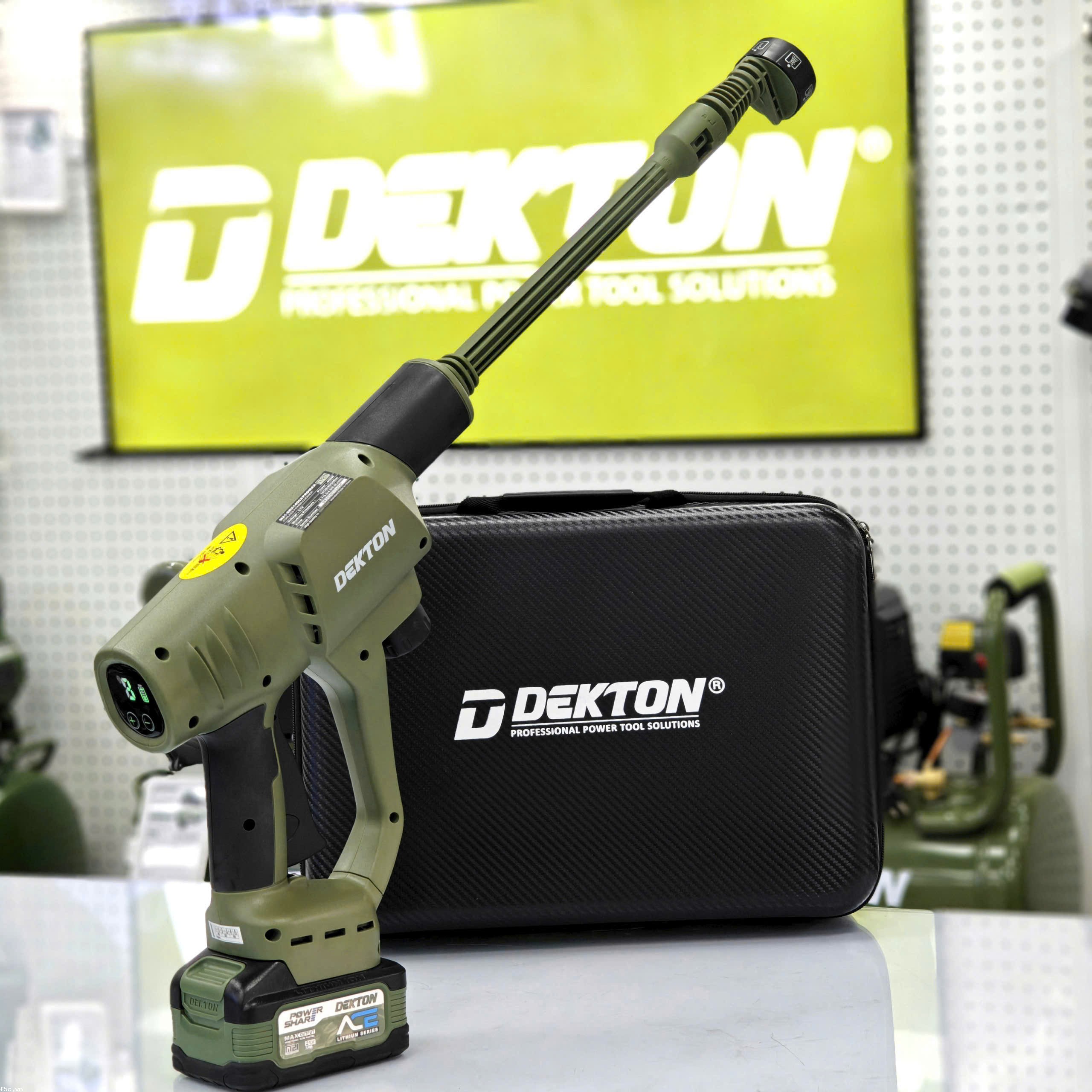 Máy rửa xe dùng Pin Dekton M21-SRX1406XPROMAX