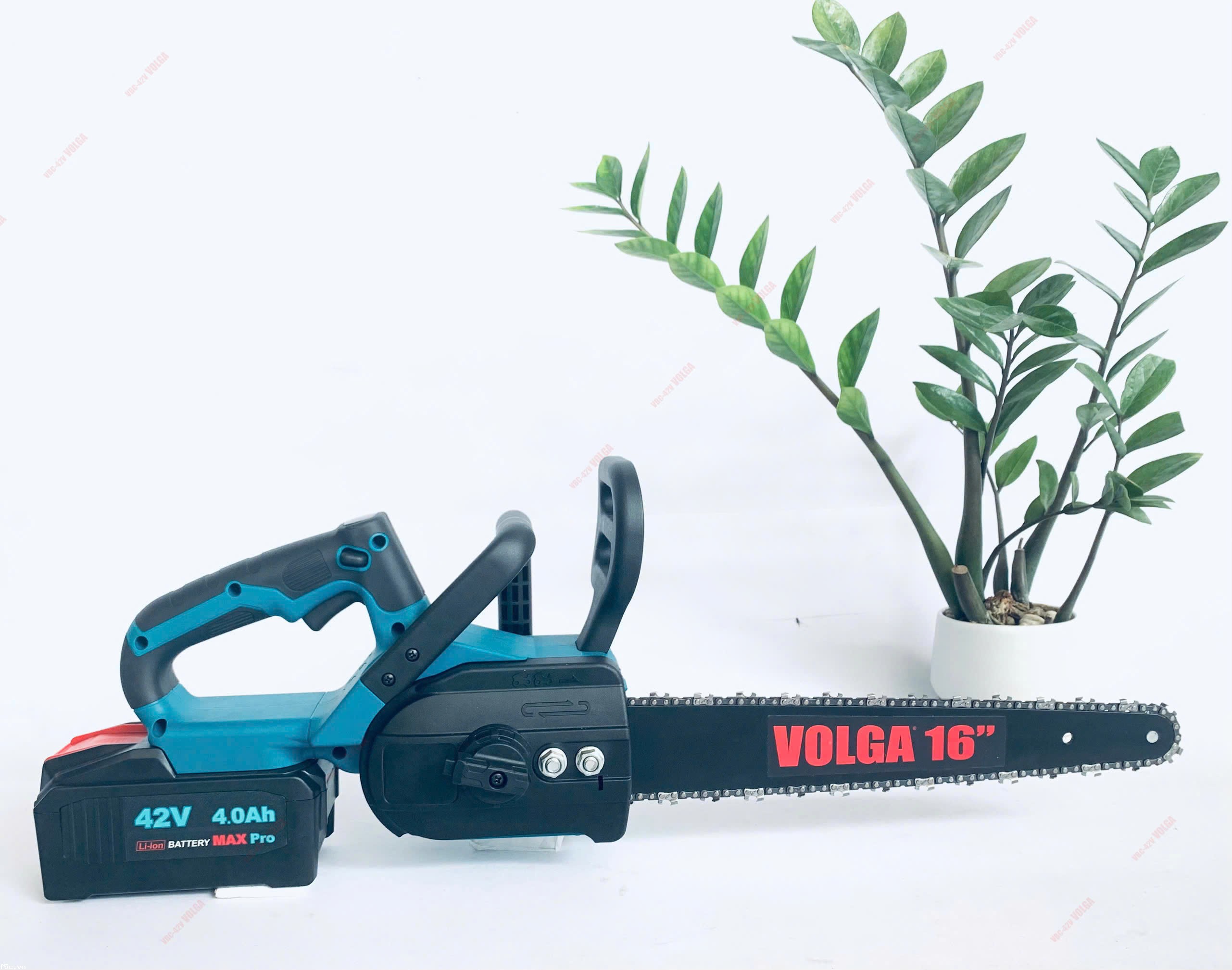 Máy cưa xích chạy pin Volga VBC-42V ( Pin 4.0AH )